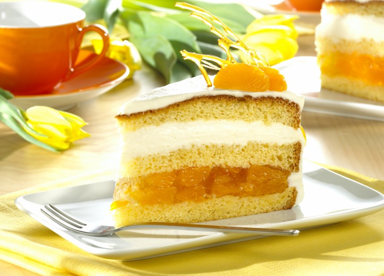 Mandel-Ricotta-Torte mit Mandarinen