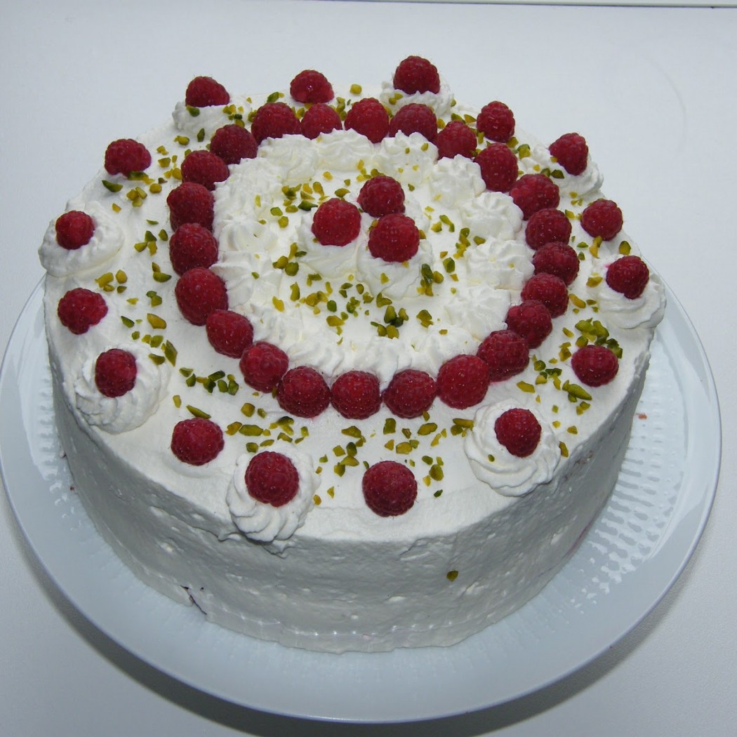 Himbeer-Sekt-Torte