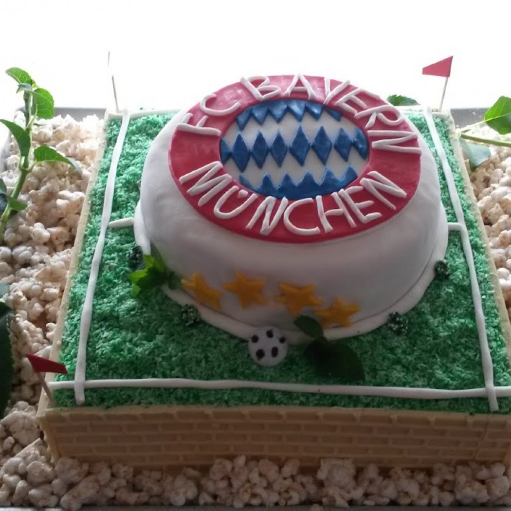 Individuelle Fussballvereins-Torte Bayern München